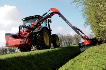 KUHN PROLONGER, il lungo braccio del verde