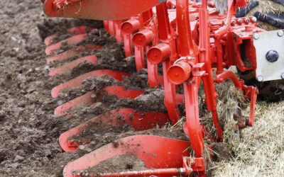 Ricambi Originali per Aratri Kuhn in Veneto: Più Ettari lavorati, Meno Carburante consumato